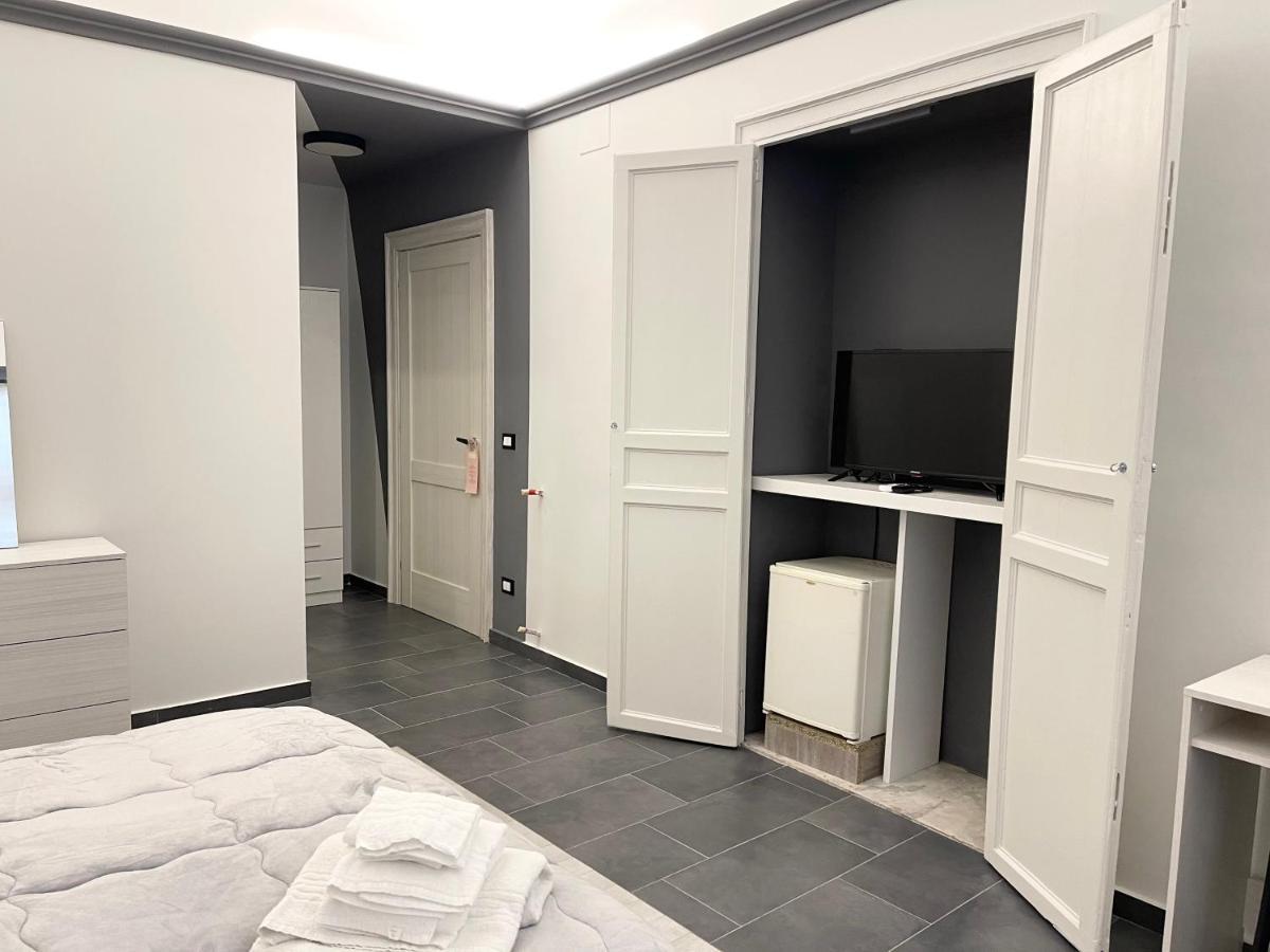 B&B Antichi Cortili Termini Imerese Eksteriør billede