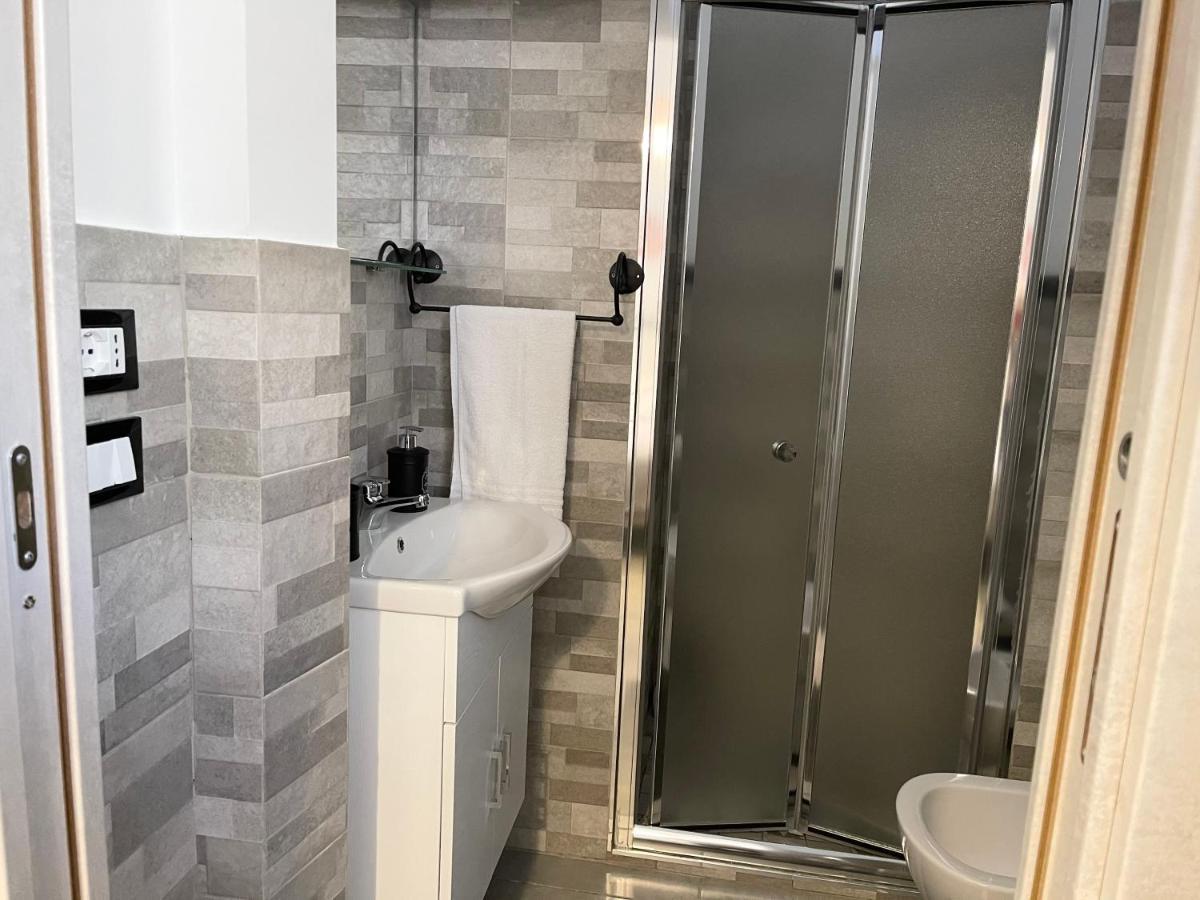 B&B Antichi Cortili Termini Imerese Eksteriør billede