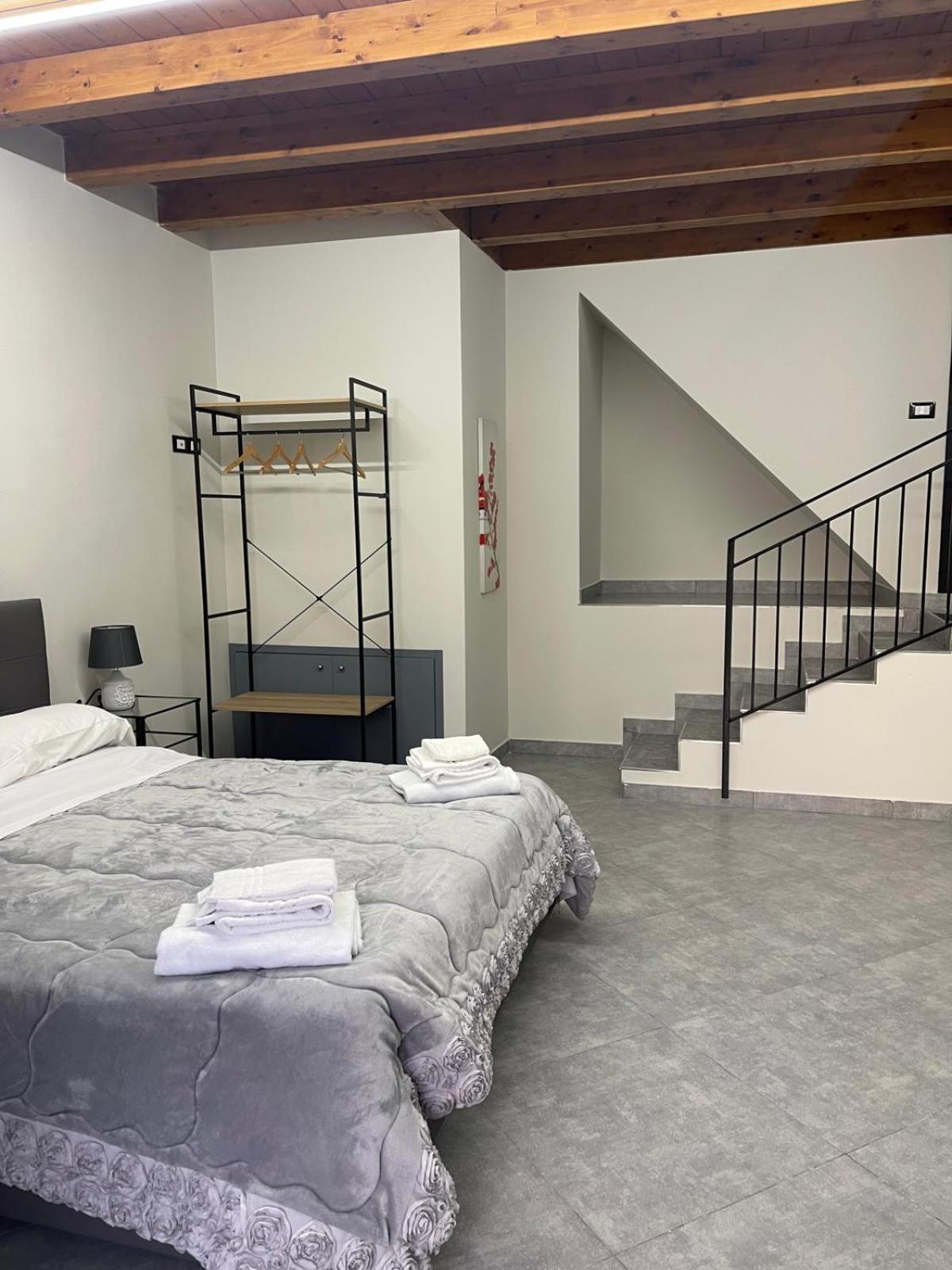 B&B Antichi Cortili Termini Imerese Eksteriør billede